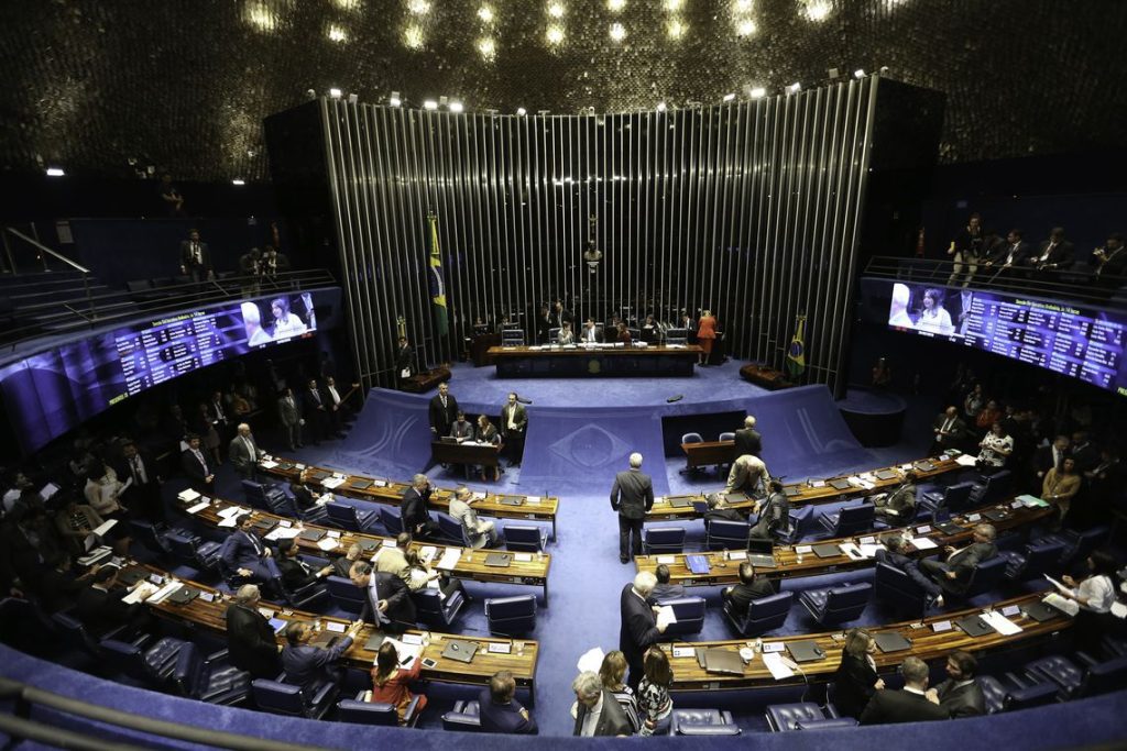 Senado plenário