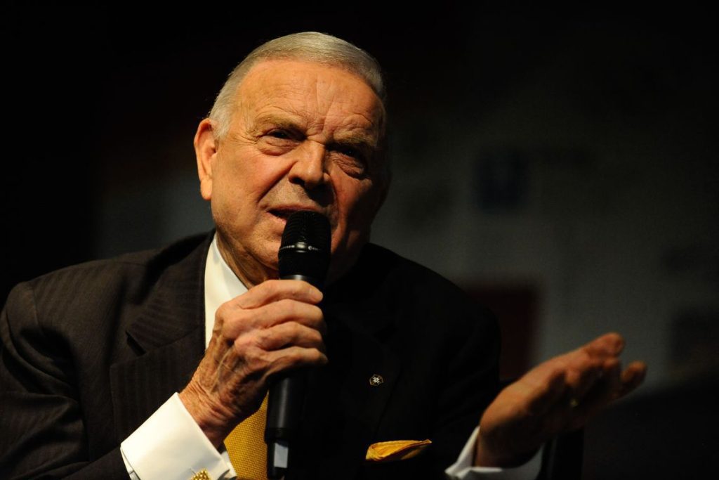 José Maria Marin é banido do futebol e pagará multa de R$ 3,2 milhões