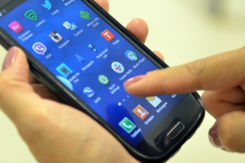 Capixabas que possuem celulares pré-pagos devem fazer recadastramento