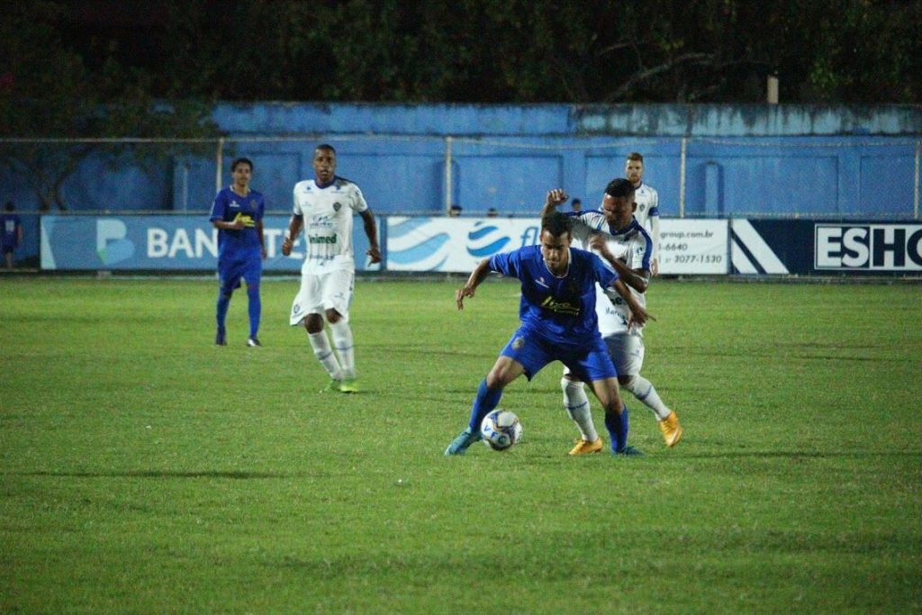 CV 10 faz três, Vitória goleia Linhares e assume liderança provisória da Copa ES