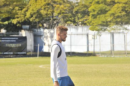 Ferrugem acredita em pressão na defesa pelo título da Copa ES