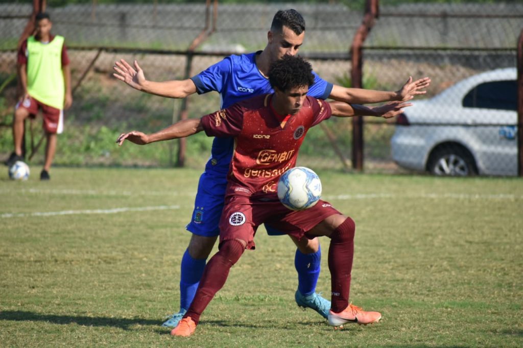Desportiva aplica oito no Linhares e salta para a vice-liderança da Copa ES Desportiva aplica oito no Linhares e salta para a vice-liderança da Copa ES