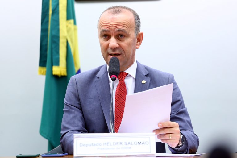 Melhores e piores políticos do Espírito Santo na esfera federal