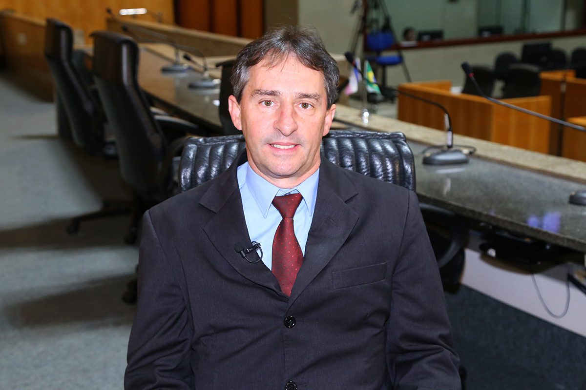 Processo judicial de 2002 pode deixar atual deputado capixaba inelegível por três anos