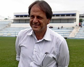 Refém de prefeitura, clube do grupo do Vitória na Série D desiste da competição