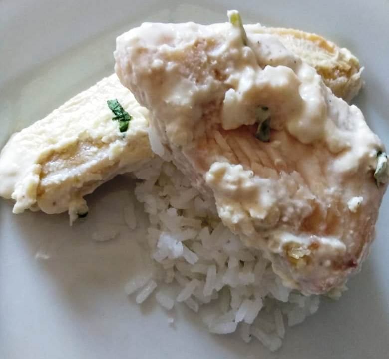 Filé ao molho preguiçZzZzZz Filé ao molho preguiçZzZzZz