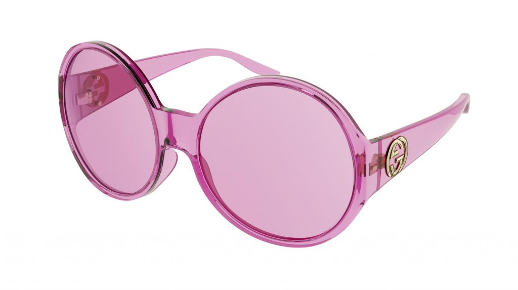 Óculos com lentes e armações coloridas são tendência para o verão