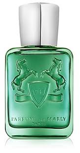 Saiba quais fragrâncias, notas, como aplicar e guardar perfumes no Verão