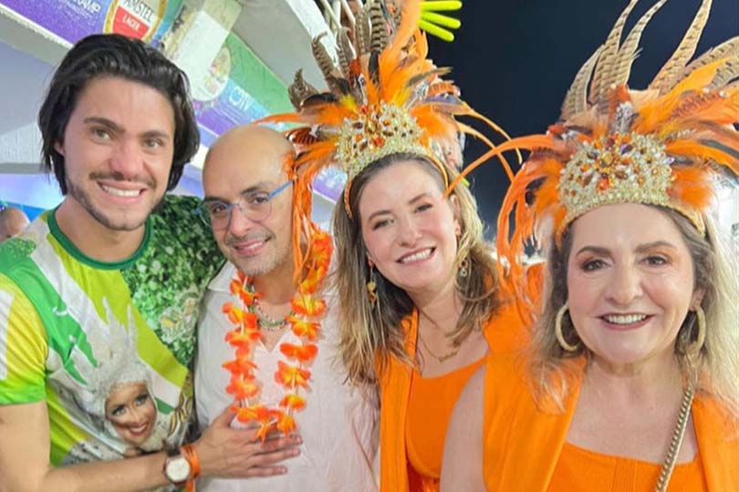 Moqueca 027: conforto e muita animação no Desfile das Escolas de Samba