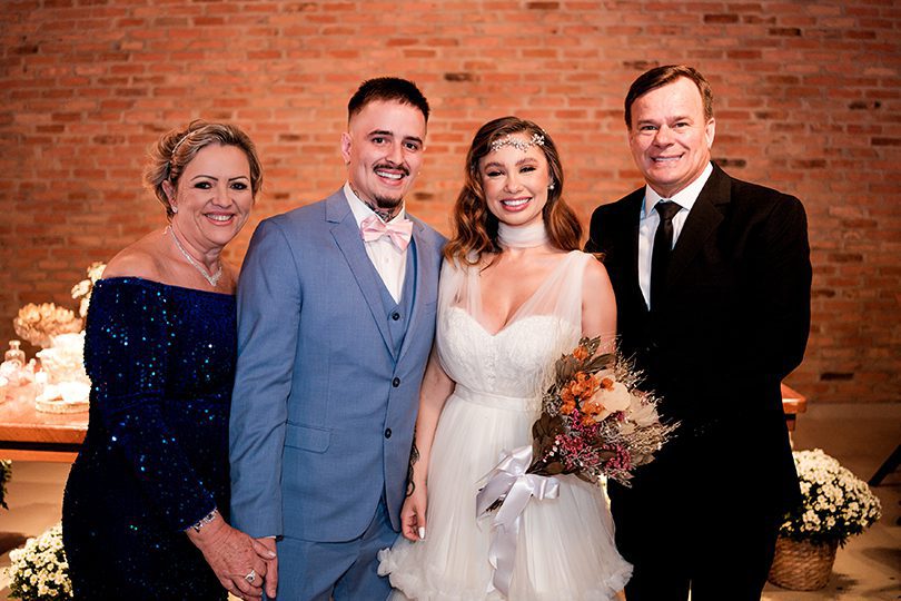 O sim-sim de Flávia e Caíque em São Paulo