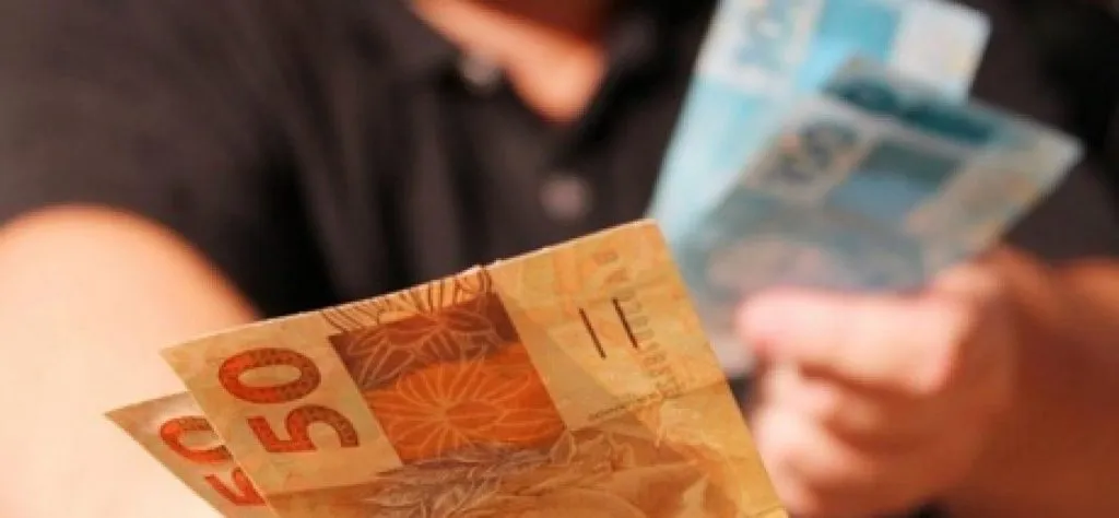 Receita terá cashback da restituição do IR; veja novidades