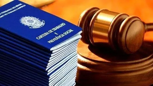 Juízes do Trabalho receberam R$ 1 bilhão acima do teto em 2025 Juízes do Trabalho receberam R$ 1 bilhão acima do teto em 2025
