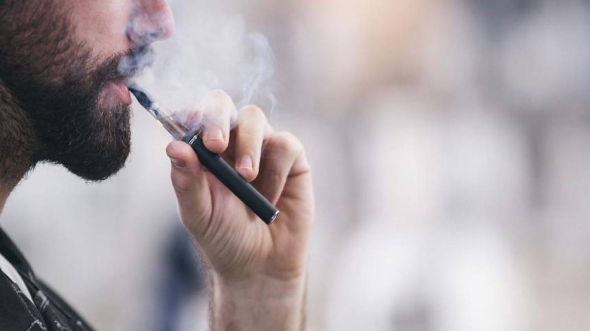 PF apreende cigarros eletrônicos ilegais e prende suspeito de contrabando na Grande Vitória