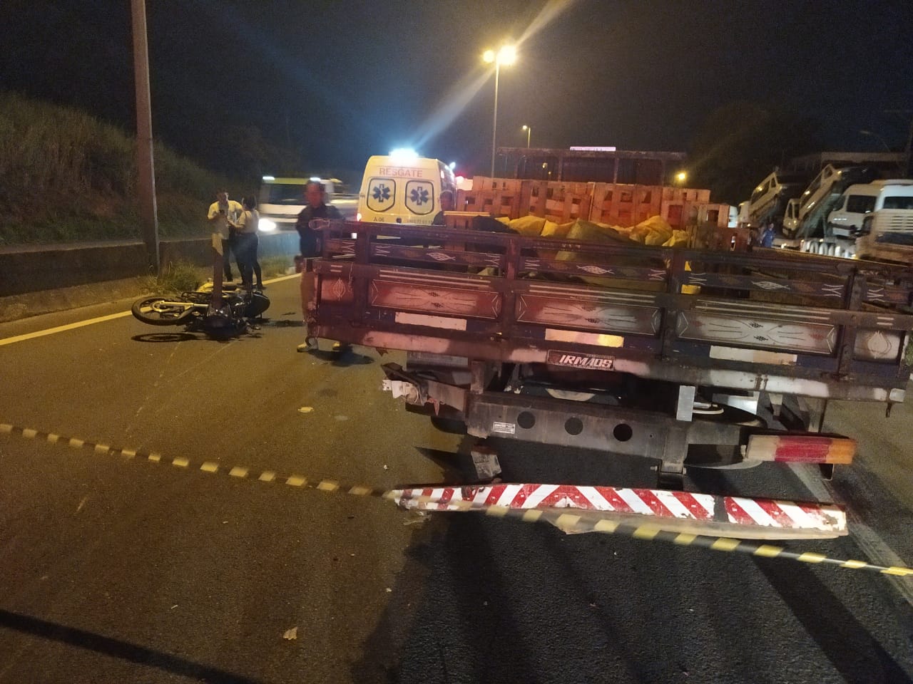 Motociclista morre em acidente na BR 101, em Viana - ES HOJE