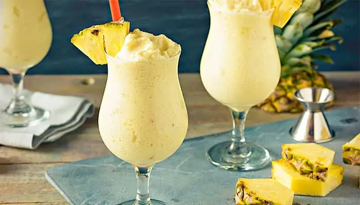 SEXTOUUUUUU!! Que tal aprender alguns drinks sem álcool para o Happy Hour