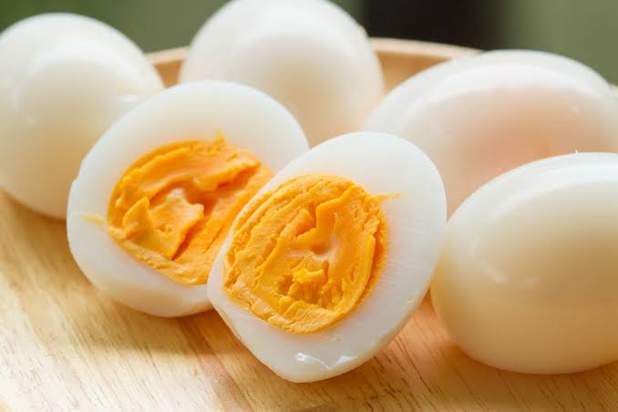 Outubro Rosa: conheça os alimentos que ajudam na prevenção e tratamento