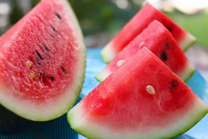 Frutas e vegetais para consumir em dias de onda de calor