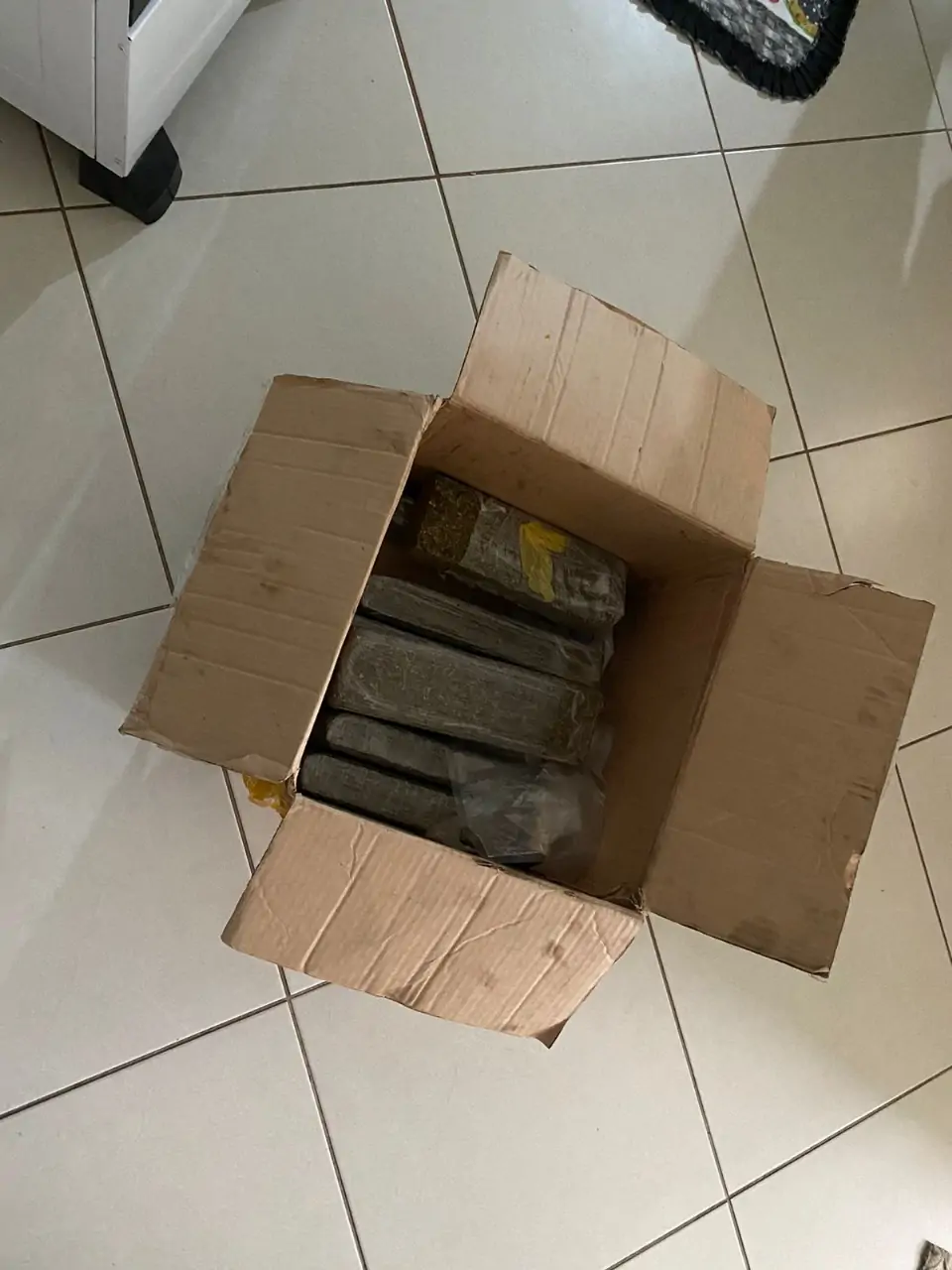 Suspeito de realizar delivery para traficar drogas em Cachoeiro de Itapemirim é preso