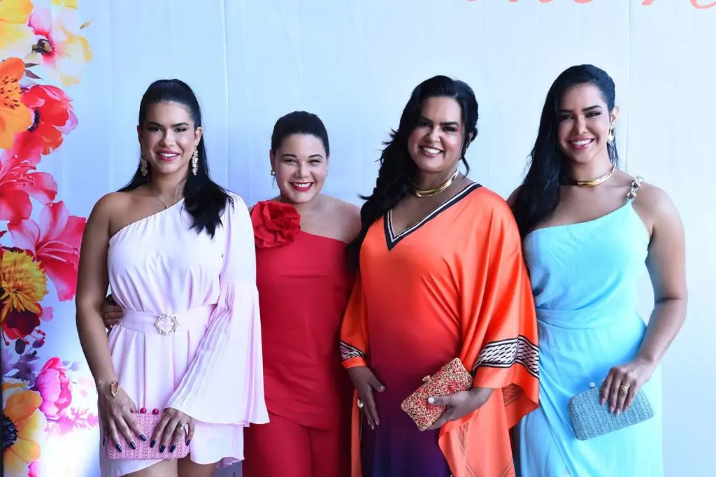 Bodas de prata: Vanessa Cabral celebra 25 anos de sua clínica