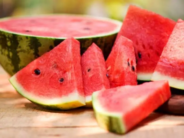 Conheça as melhores frutas e vegetais para se consumir nesse calor!