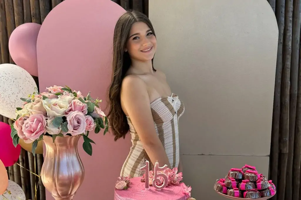 Anna Luisa celebra seus 15 anos