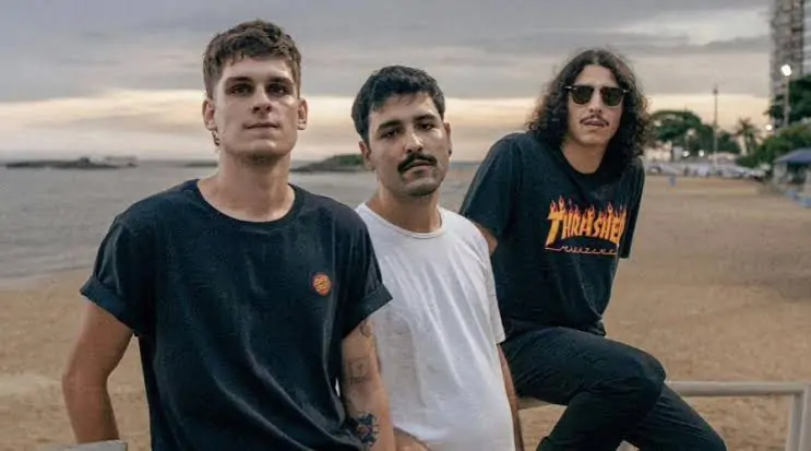 Orgia punk invade despedida do Ilha Shows