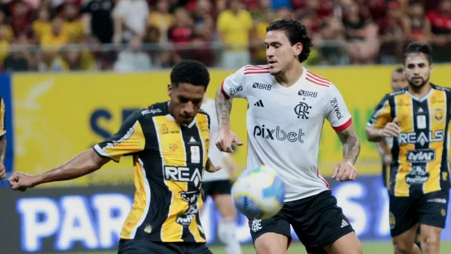 Flamengo sofre, mas vence Amazonas e vai às oitavas da Copa do Brasil ...