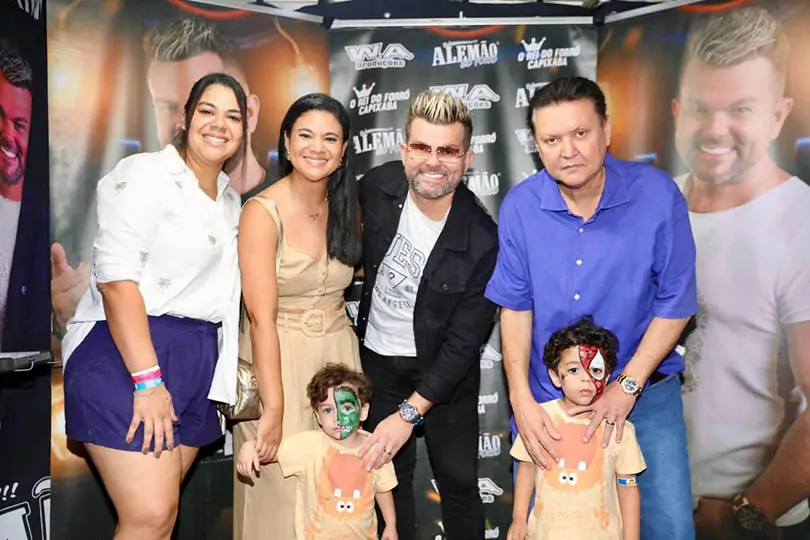 Thais Lopes Santana celebra nova idade