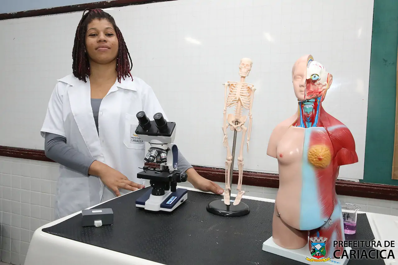 Educação sobre rodas: laboratório móvel leva conhecimento para estudantes de Cariacica