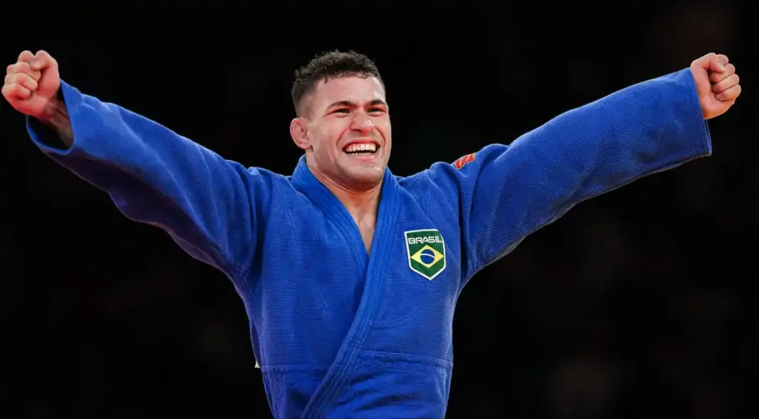 1ª medalha do Brasil em Paris é prata de William Lima no judô - ES HOJE
