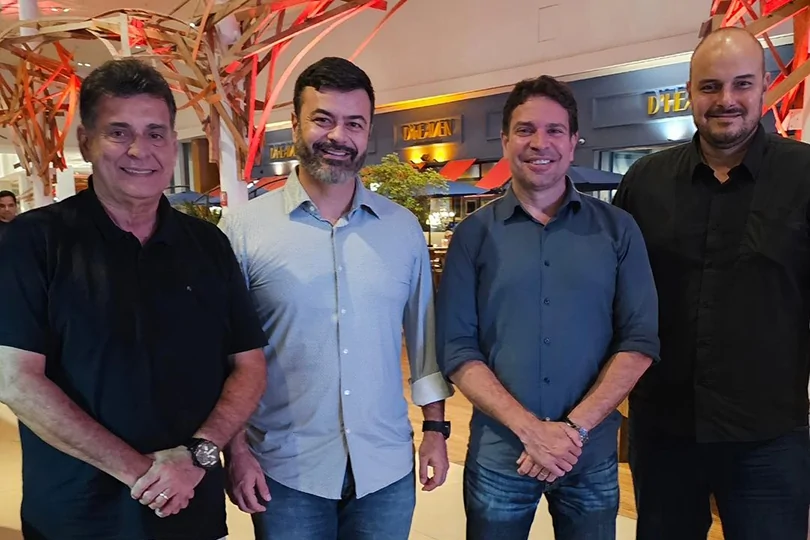 Cooperativa de crédito lança agência especializada no segmento empresarial de alto valor Cooperativa de crédito lança agência especializada no segmento empresarial de alto valor