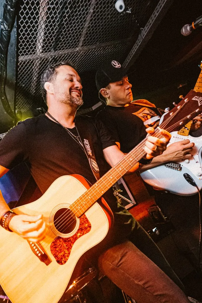 Sábado: Festivais, arraiás e shows invadem as cidades capixabas!