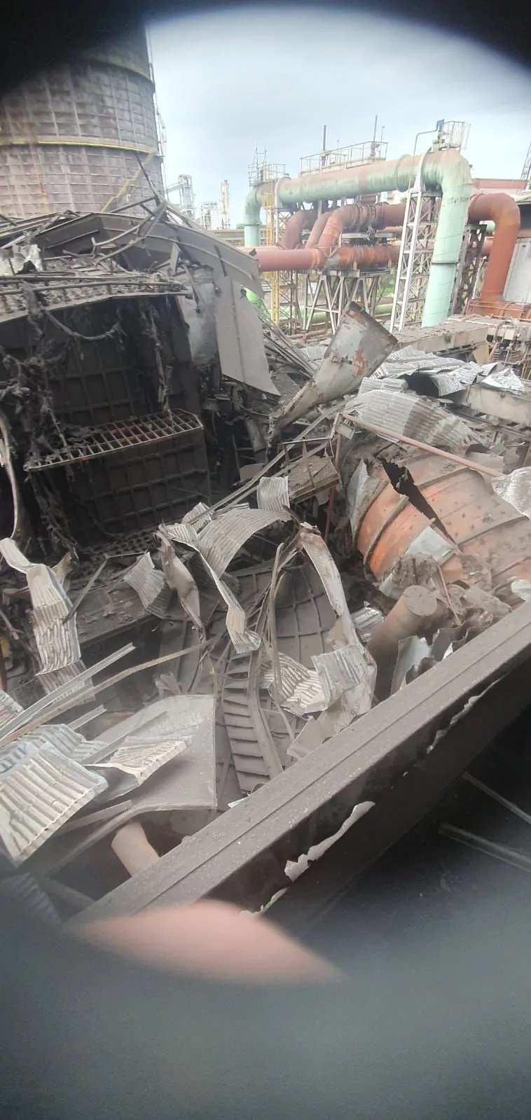 Fotos mostram tamanho da explosão na Arcelor