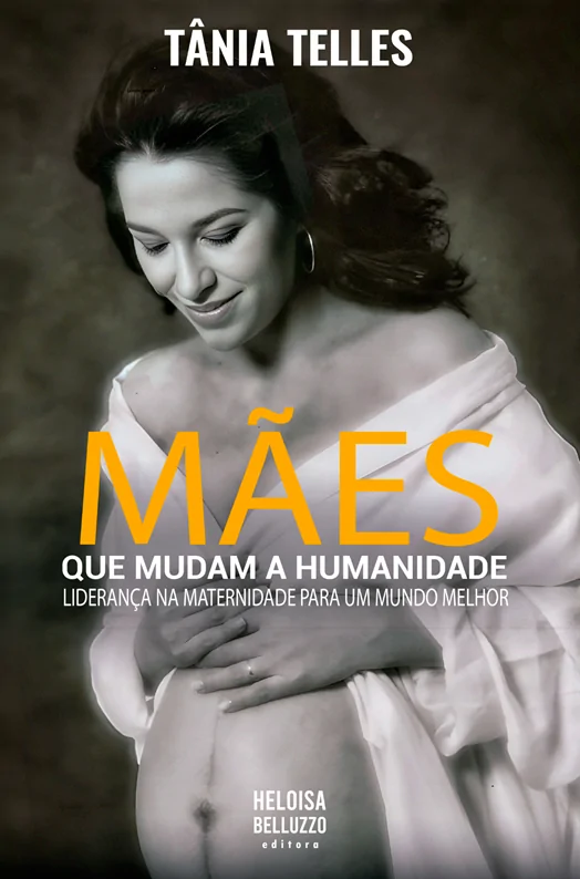 Capixaba aborda em livro os reflexos da pressão para ser a 'supermãe'