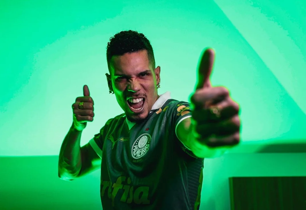 Palmeiras_anuncia_Paulinho_26d0242faa