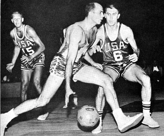 Morre o bicampeão mundial de basquete Amaury Pasos, aos 89 anos