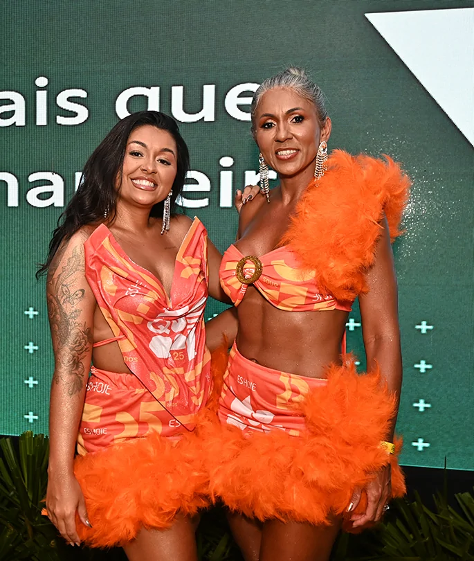 Moqueca 027: animação total na primeira noite de Desfile das Escolas de Samba de Vitória Moqueca 027: animação total na primeira noite de Desfile das Escolas de Samba de Vitória