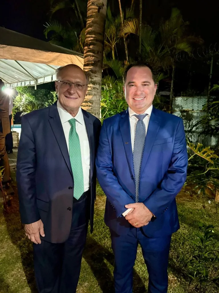 Gedson Paulino participa, em Brasília, de evento com líderes do PSB