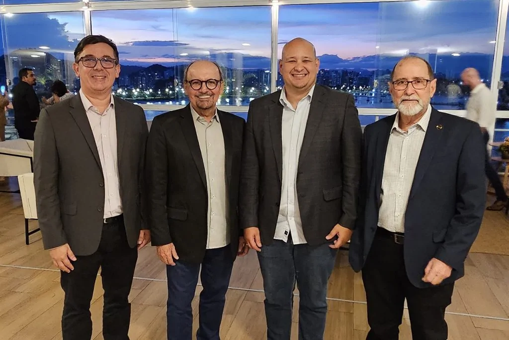 Integração e comunicação no 1º Fórum Integrado de Lideranças do Sistema