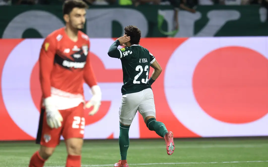 Com pênalti polêmico, Palmeiras vence o São Paulo e encara o ...