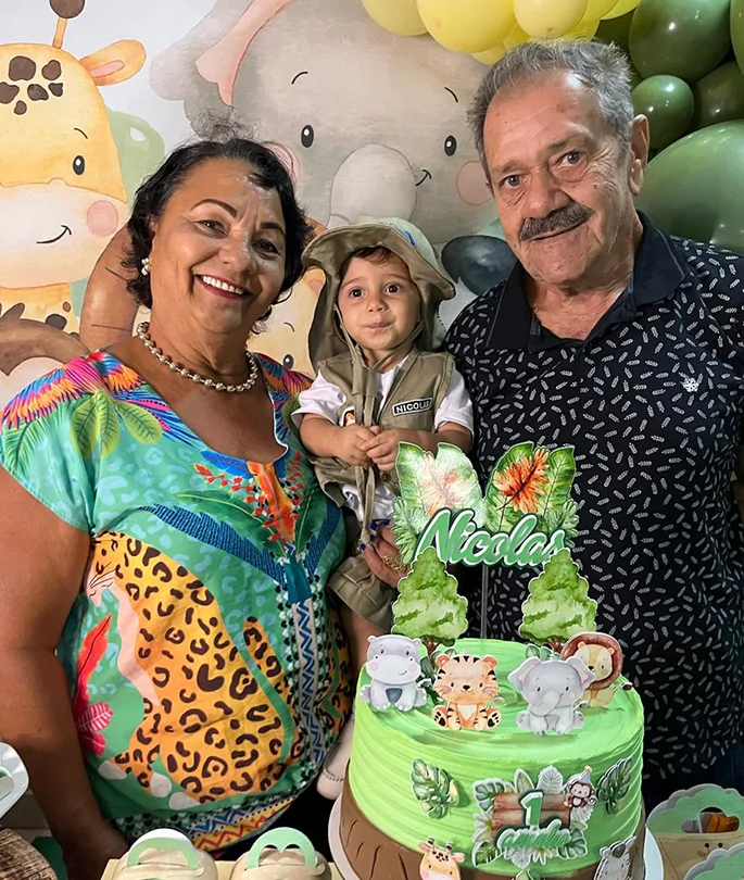 Com tema “Safari”, Nicolas comemora seu primeiro ano de vida Com tema “Safari”, Nicolas comemora seu primeiro ano de vida
