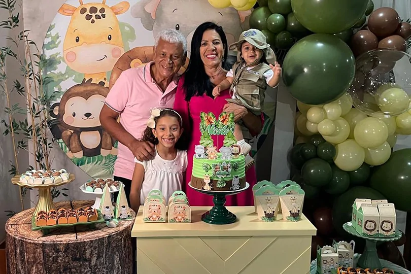 Com tema “Safari”, Nicolas comemora seu primeiro ano de vida Com tema “Safari”, Nicolas comemora seu primeiro ano de vida