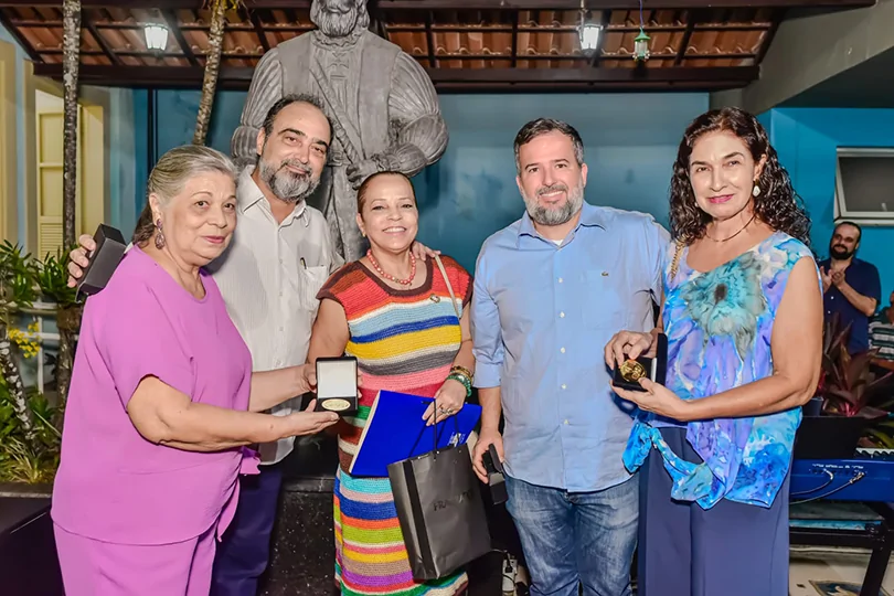Cerimônia de entrega do Prêmio Molga de Arte 2025, em Vila Velha