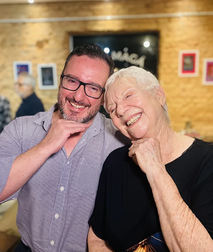 Escritor Anaximandro Amorim recebe convidado em noite literária no Centro