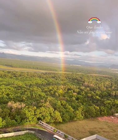Arco-íris colore o céu de Vitória; veja imagens