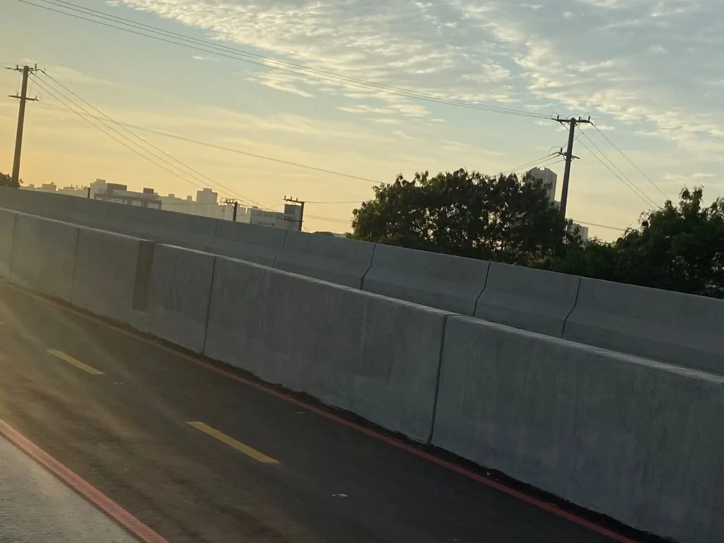 Viaduto é liberado e promete fim dos engarrafamentos em Vila Velha