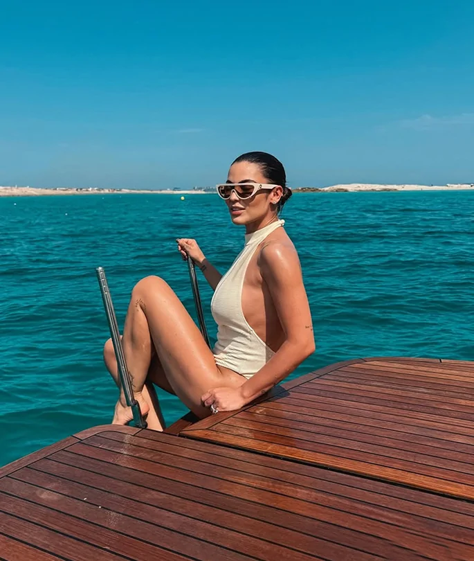 Samanta Teixeira reúne mulheres para momentos de reflexão, beleza e celebração da força feminina