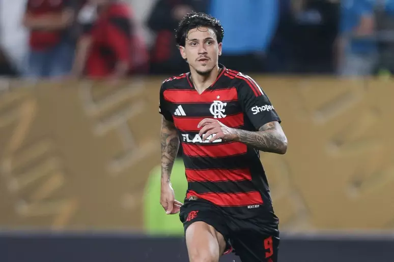 1505687459-pedro-na-estreia-do-flamengo-no-mundial