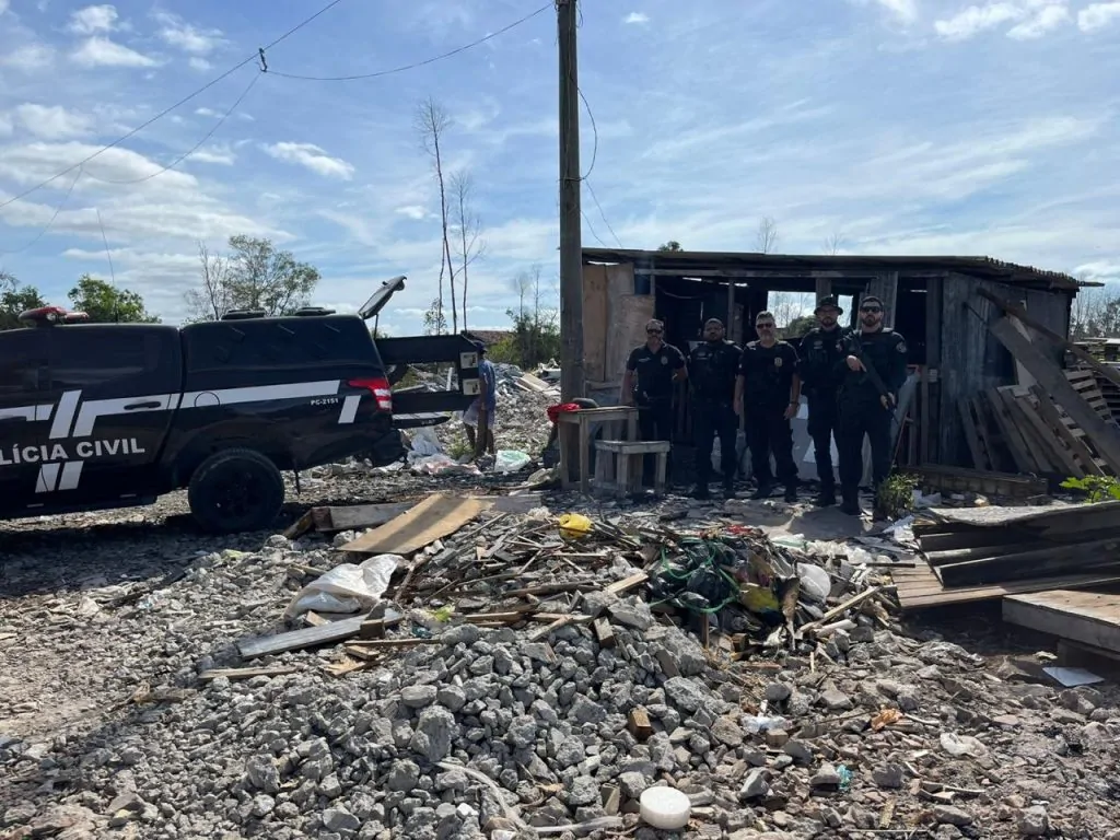 Polícia e Guarda descobrem carvoaria ilegal em Vila Velha