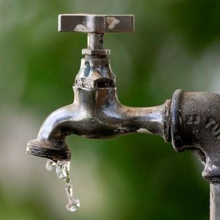 Uso da água em estado de atenção após seca em rios